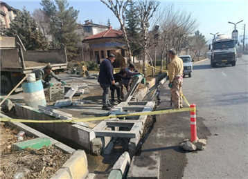 رفع معضل آلودگی صوتی در ورودی خیابان شهیدان عزیزی‌نیك با اجرای دال و دریچه نانوكامپوزیت